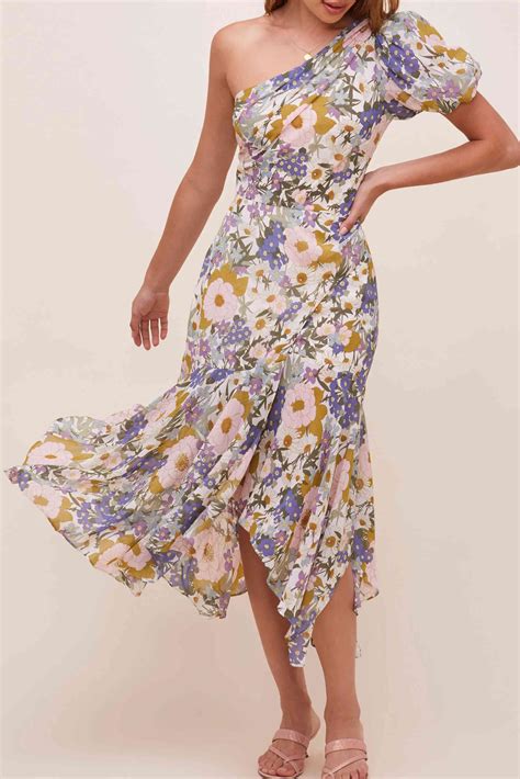 designer wedding guest dresses 2021.